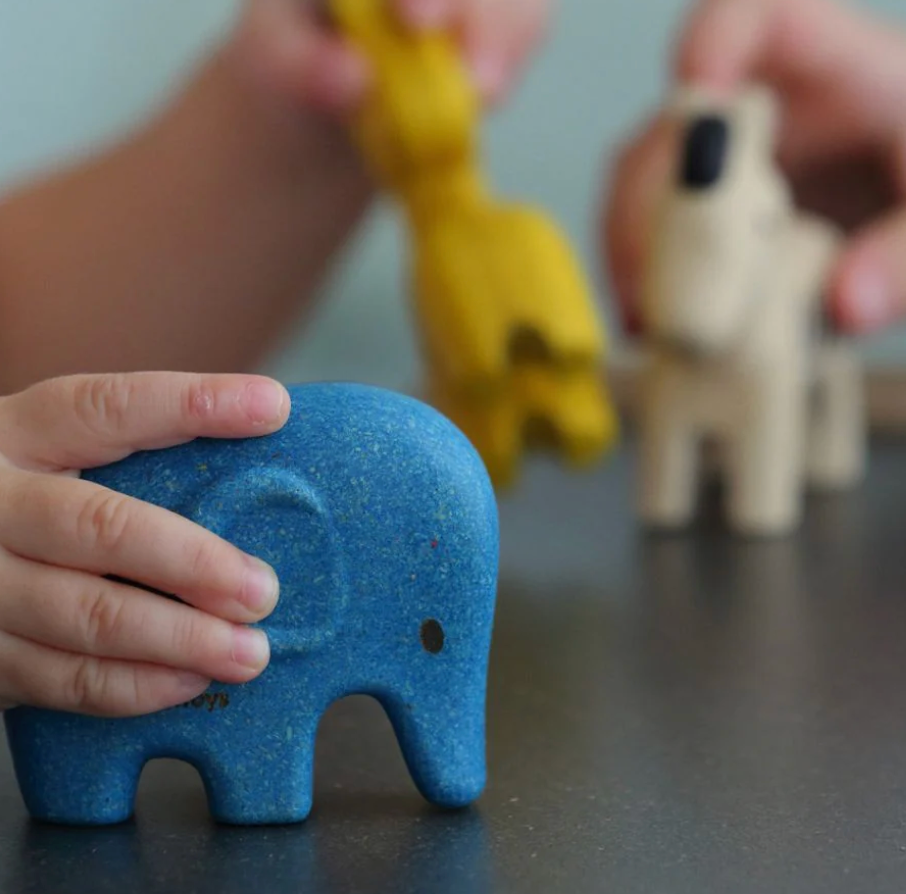 PLAN TOYS Wild Animals Set