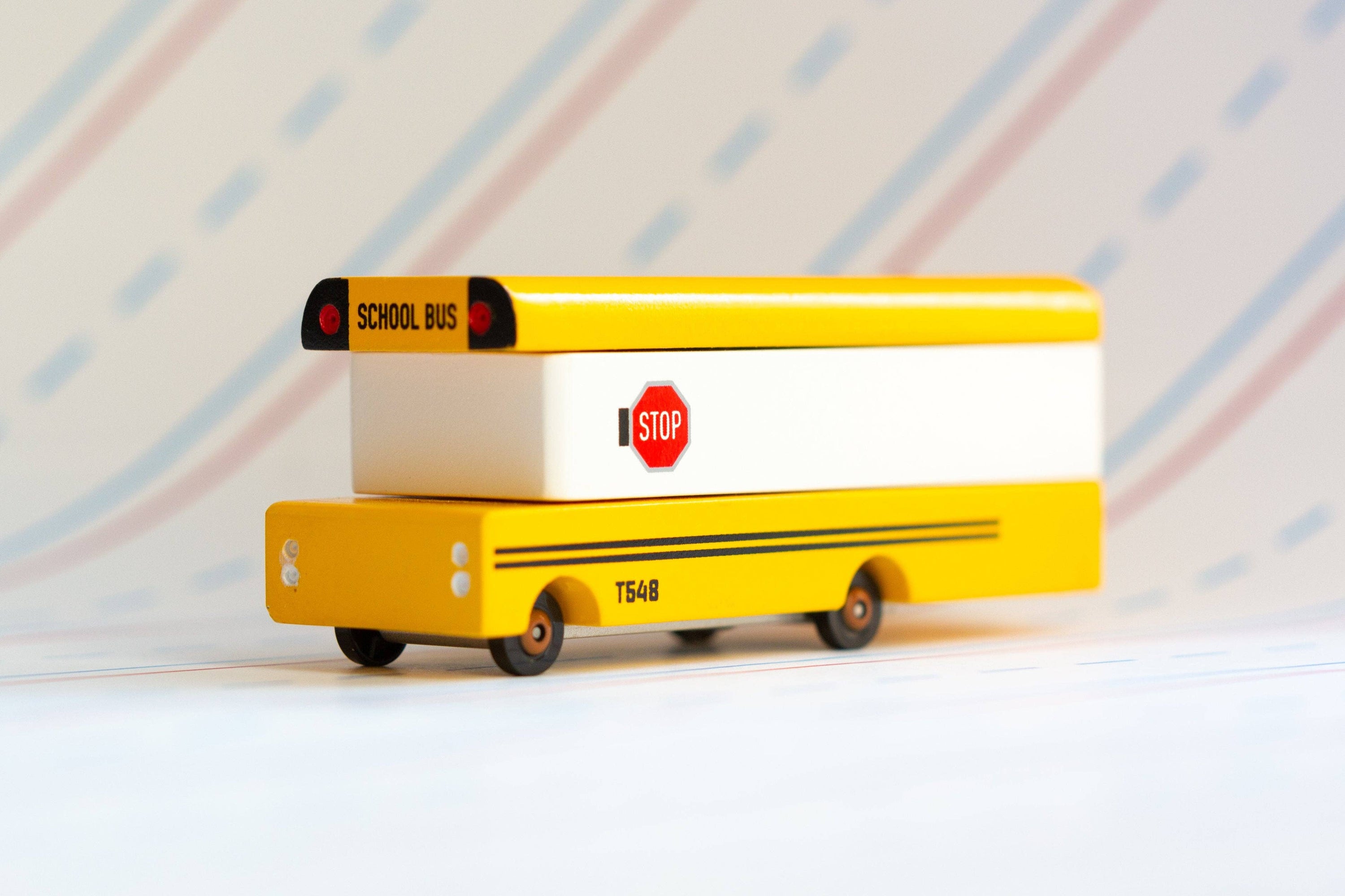 CANDYLAB School Bus