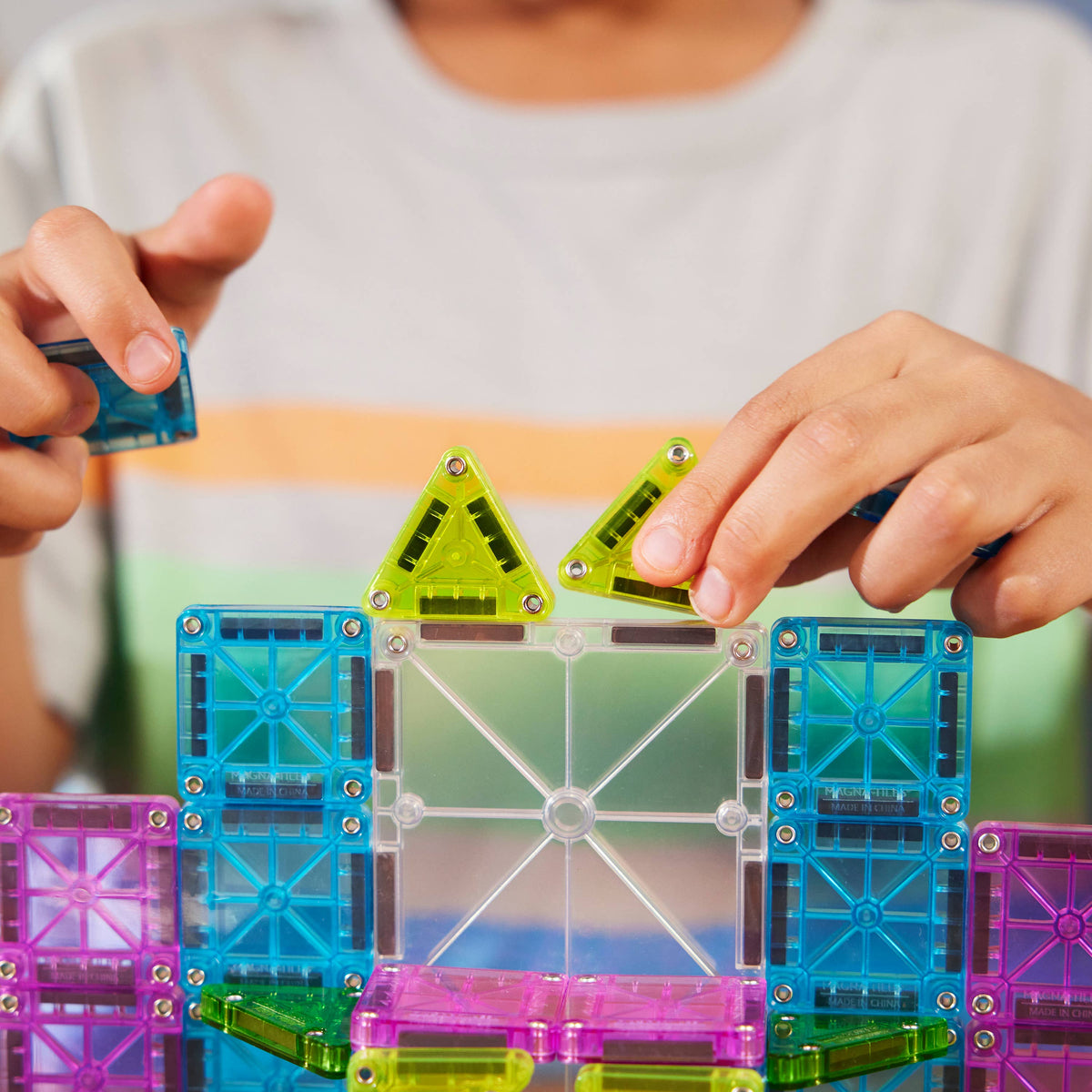 Magna-Tiles Deluxe Travel Set (55pcs)
