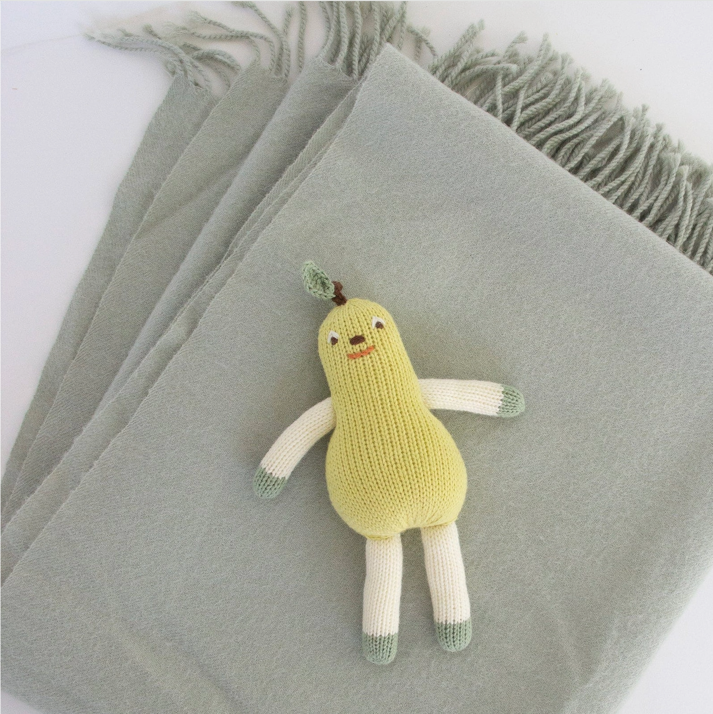 BLABLA Pear Rattle