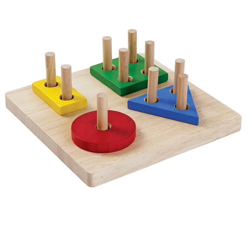 PLAN TOYS Geometric Sorting Board