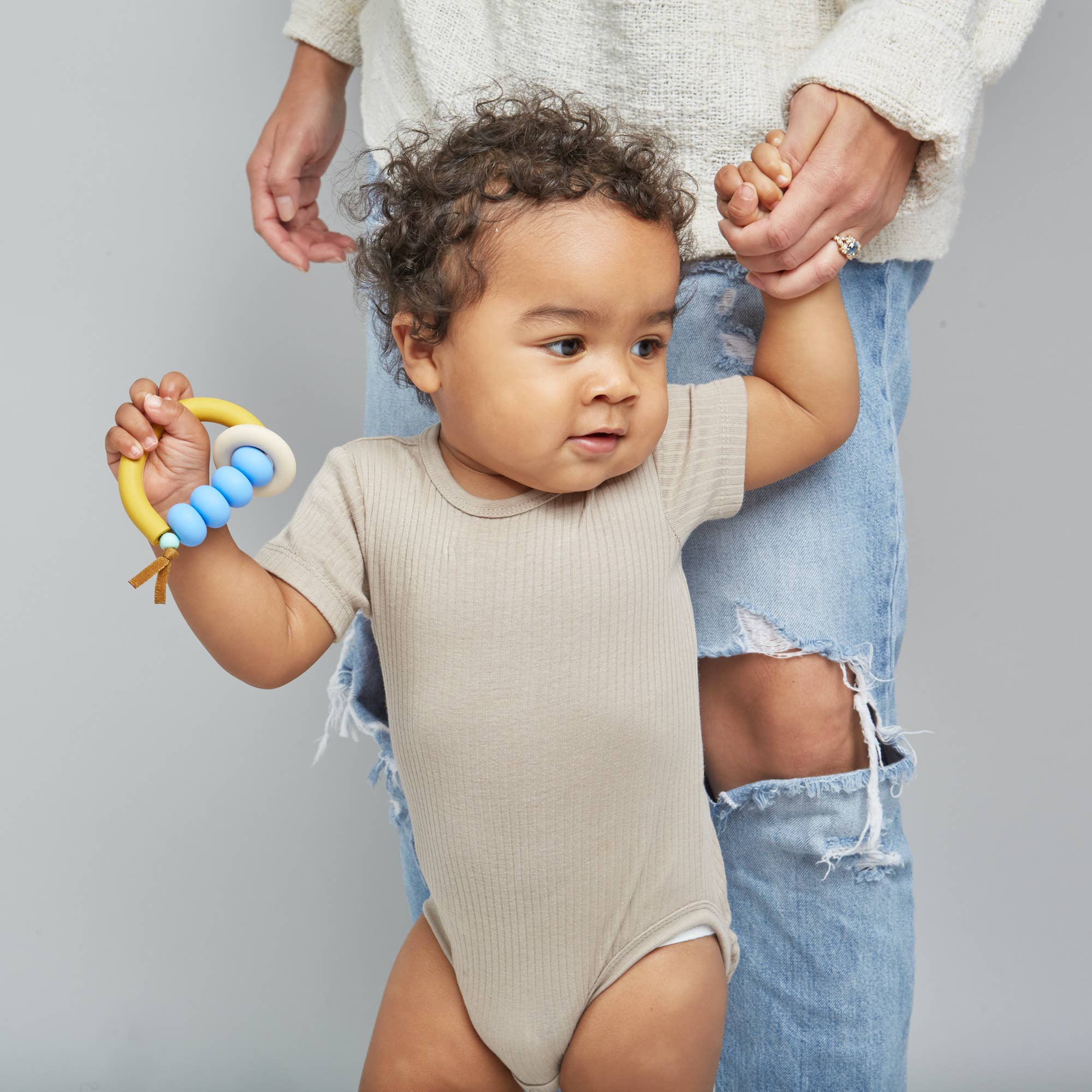 JANUARY MOON  Bluebell Arch Ring Teether (Yellow)