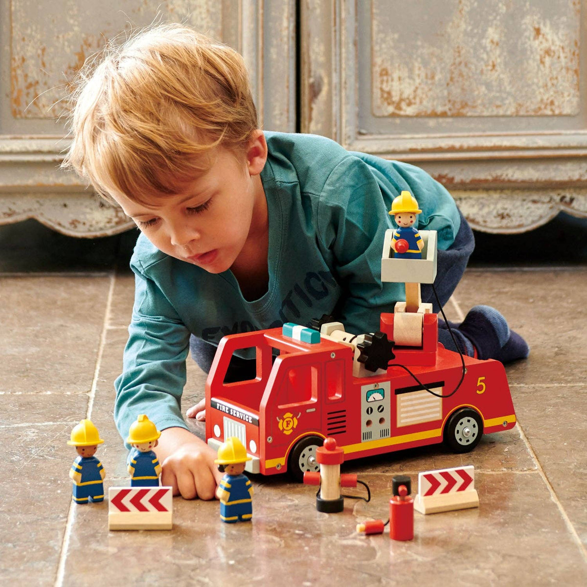 TENDER LEAF Fire Engine
