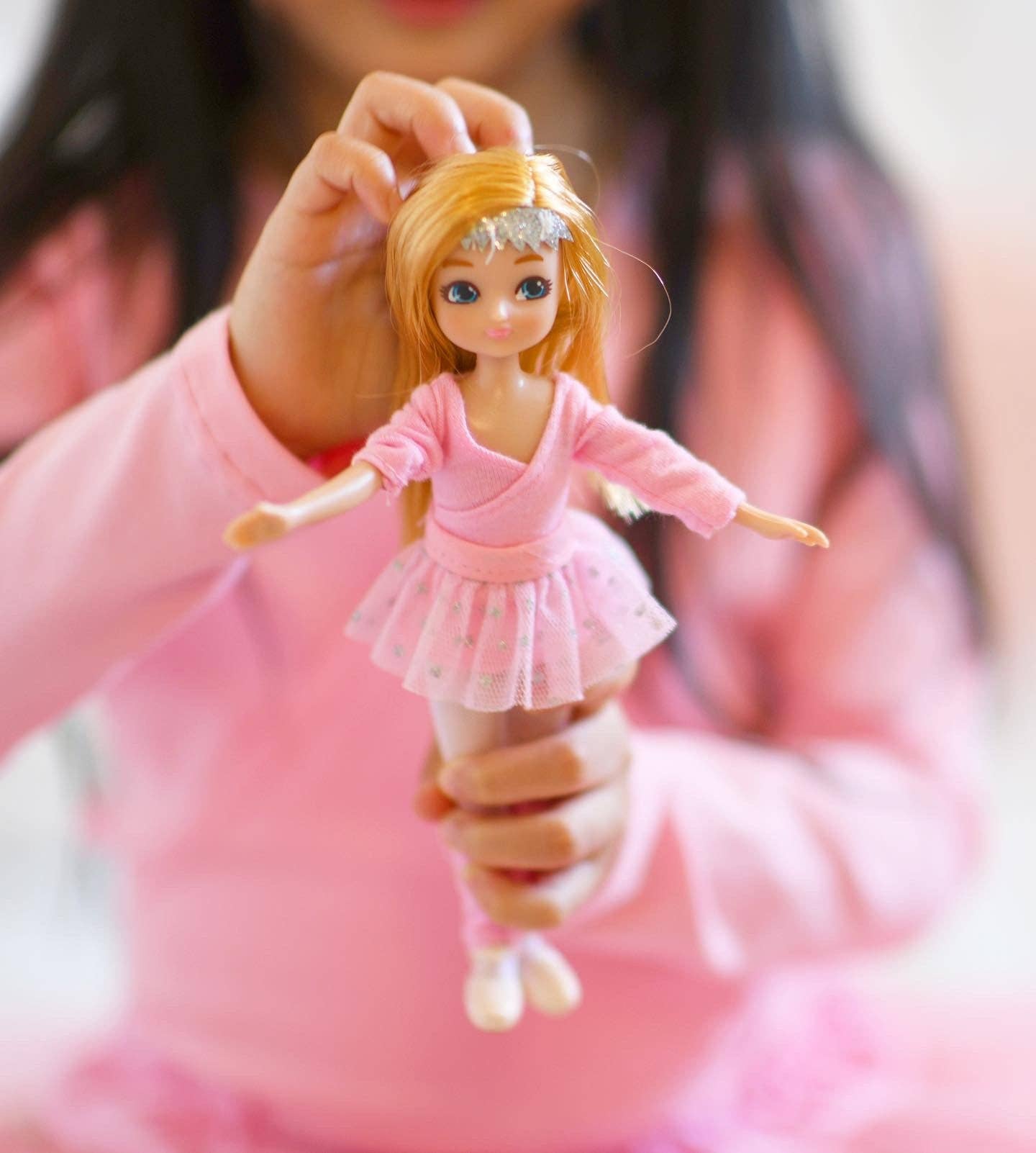 Lottie Dolls - Ballet Class