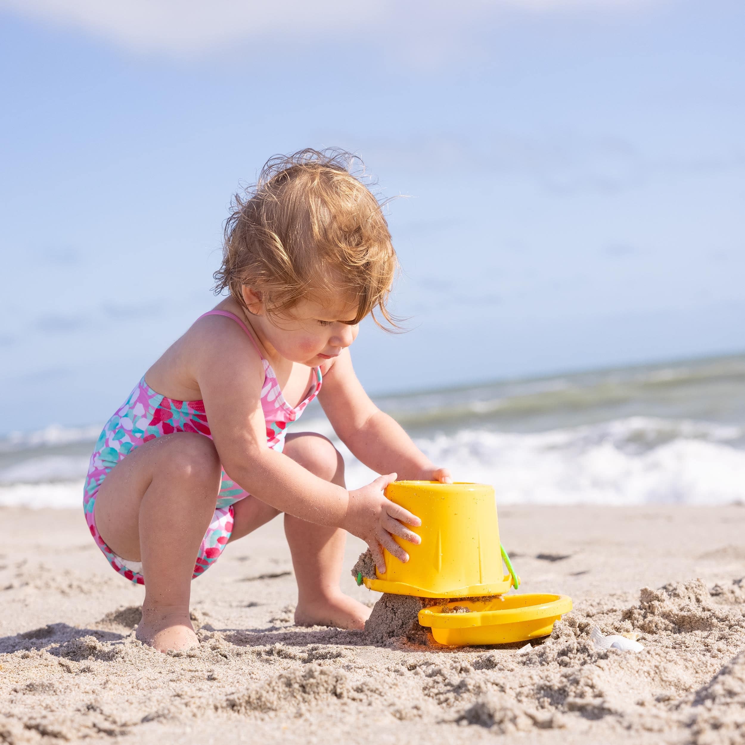 Small Sand Sieve – Durable Sandbox Sifter