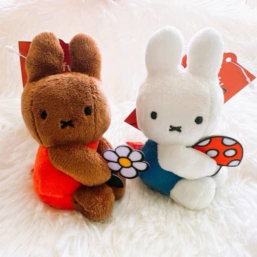 Miffy & Friends with Flower Plush Key Chain