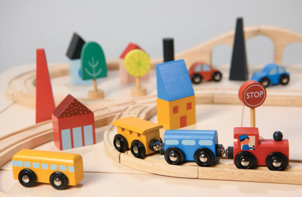 MENTARI Town Train Set