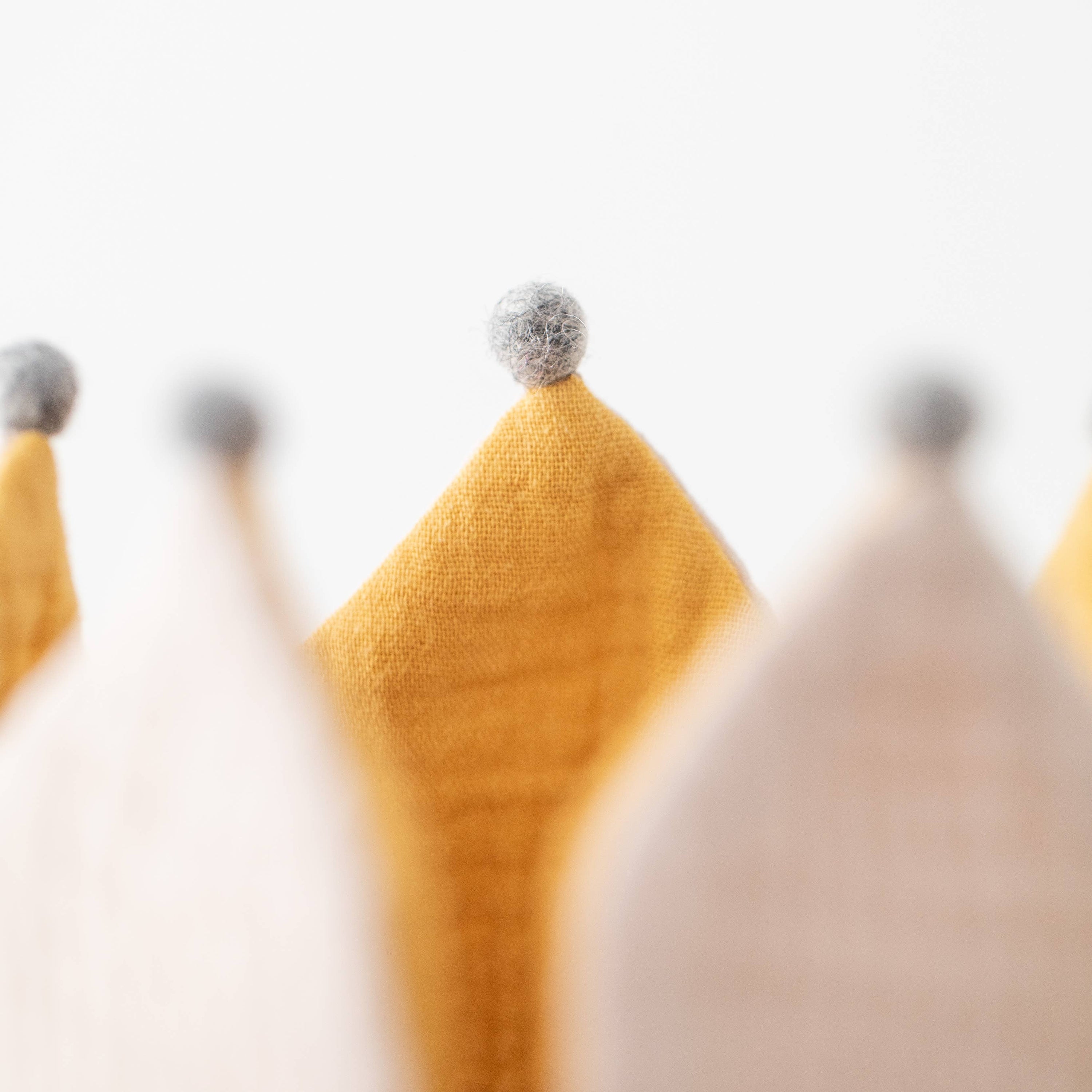 MONOCROM Muslin PomPom Crown (Sand-Mustard)