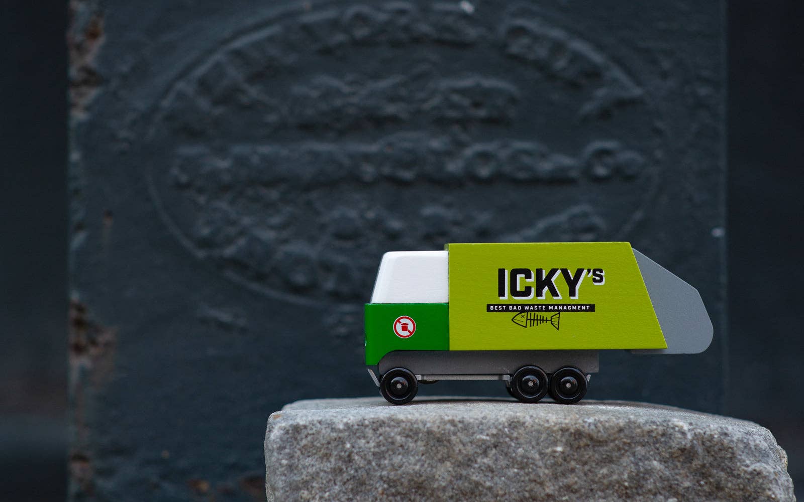CANDYLAB  Garbage Truck