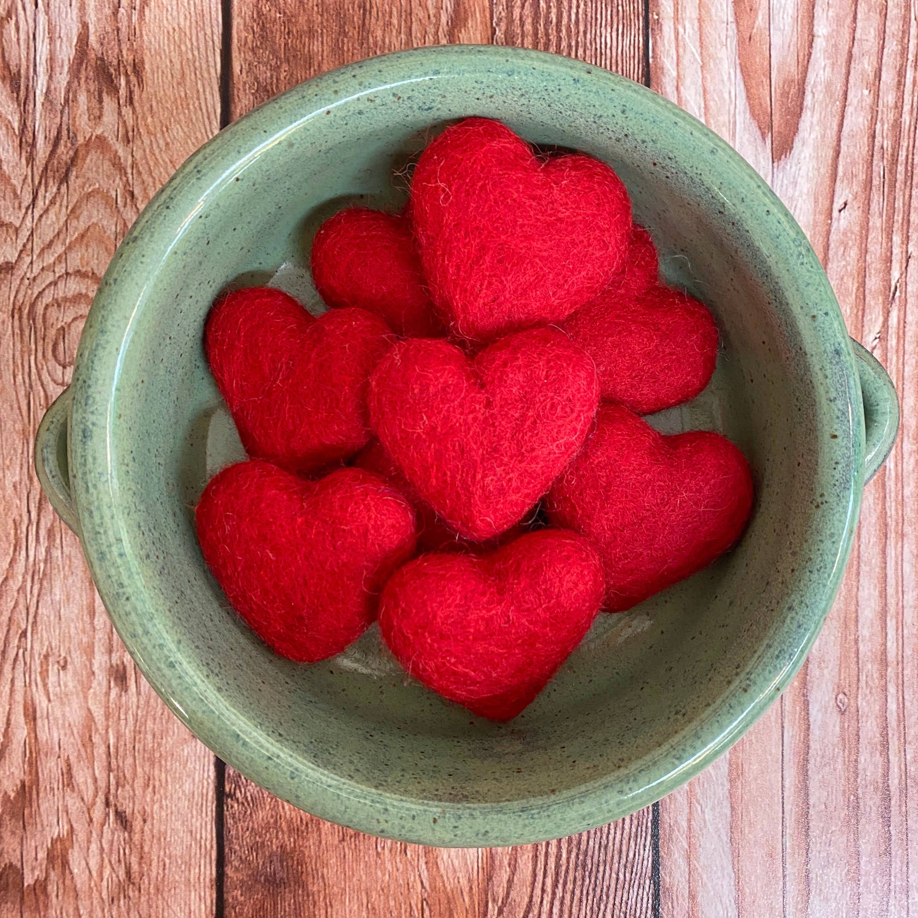 Felt Hearts Loose Red