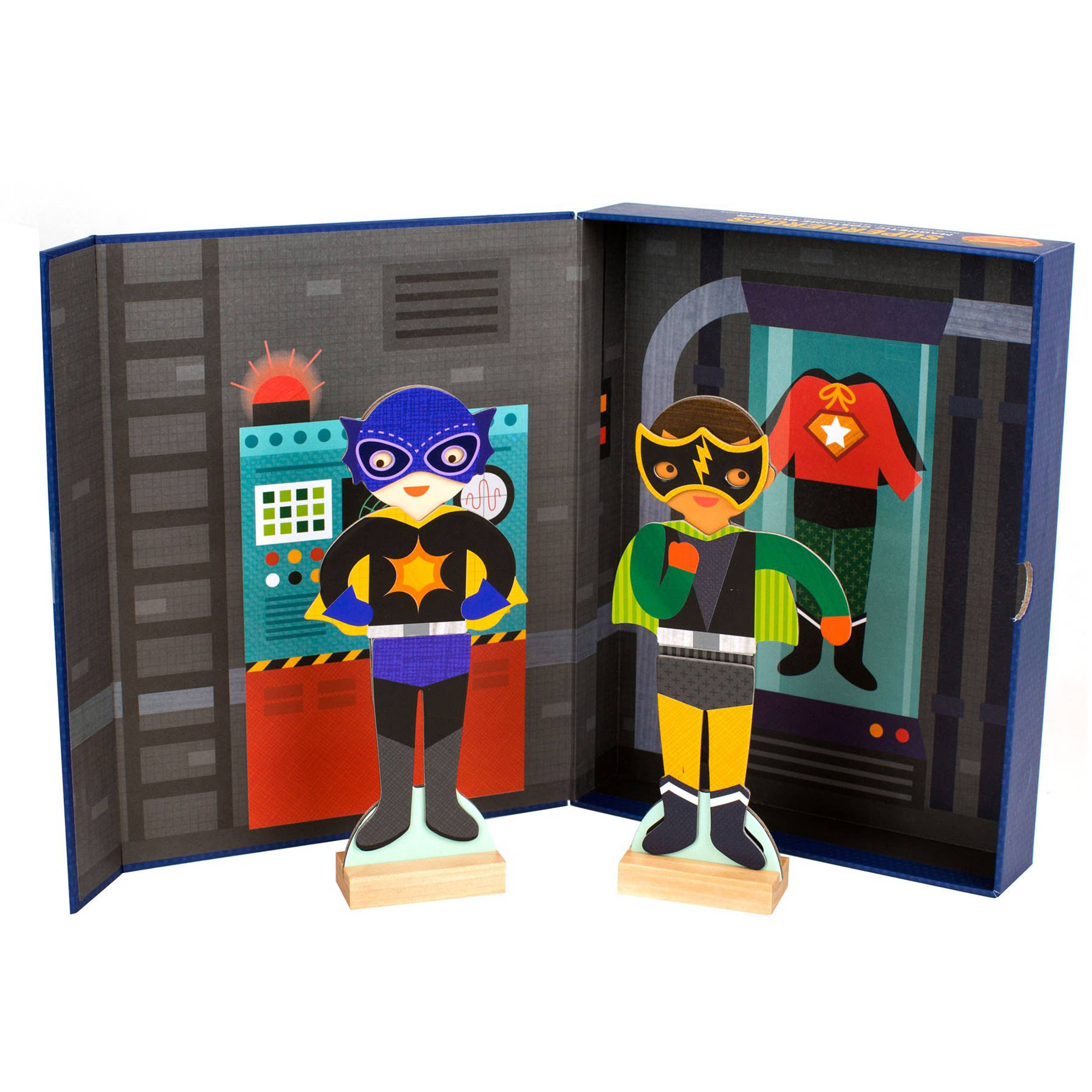 Superheroes Magnetic Dress Up Set