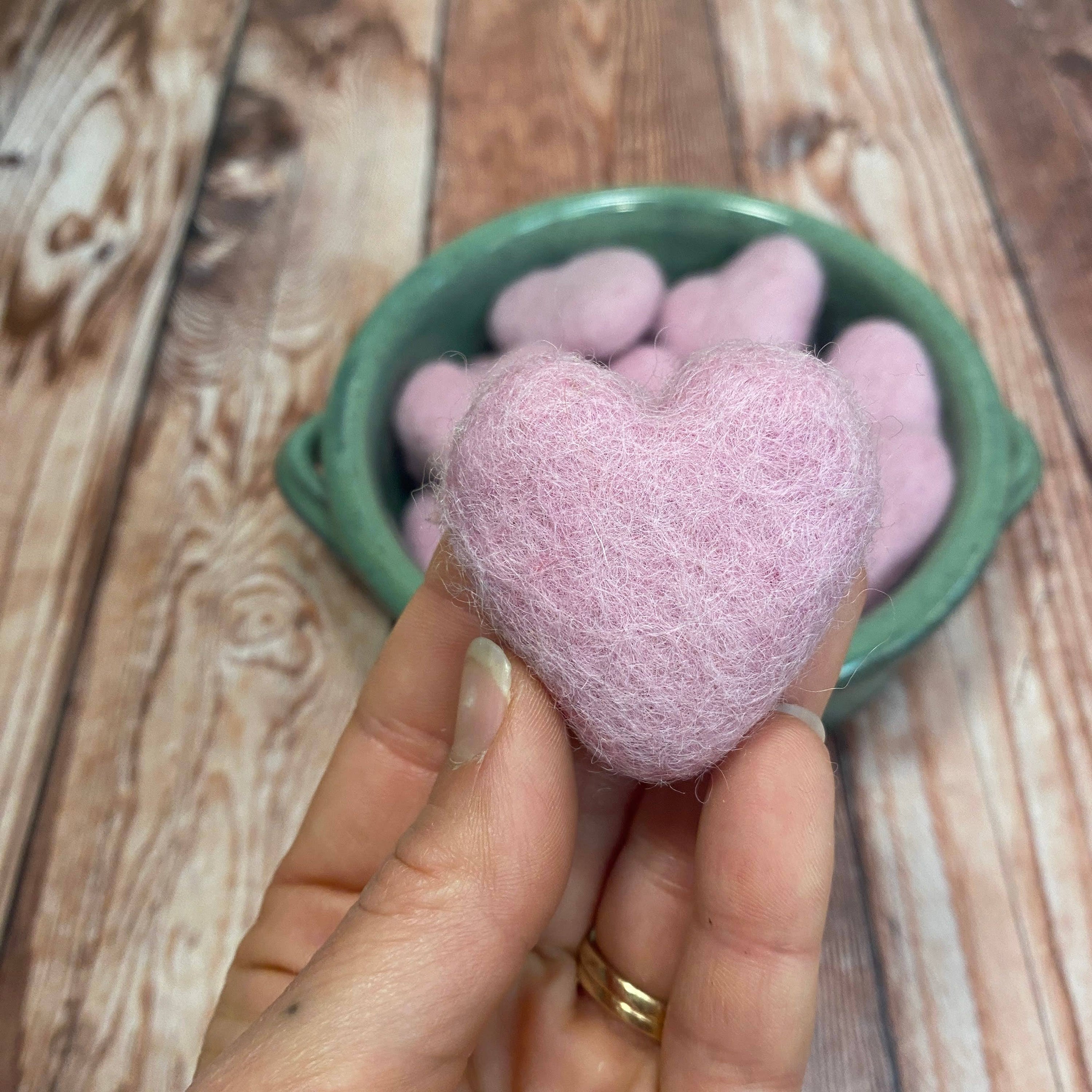 Felt Hearts Loose Baby Pink