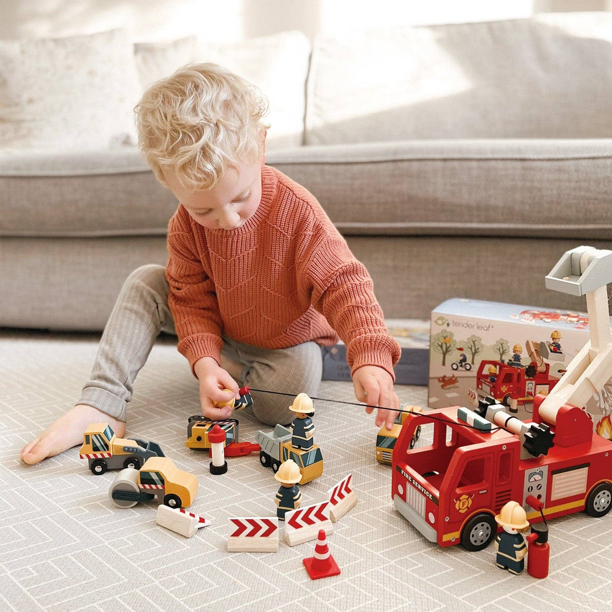 TENDER LEAF Fire Engine