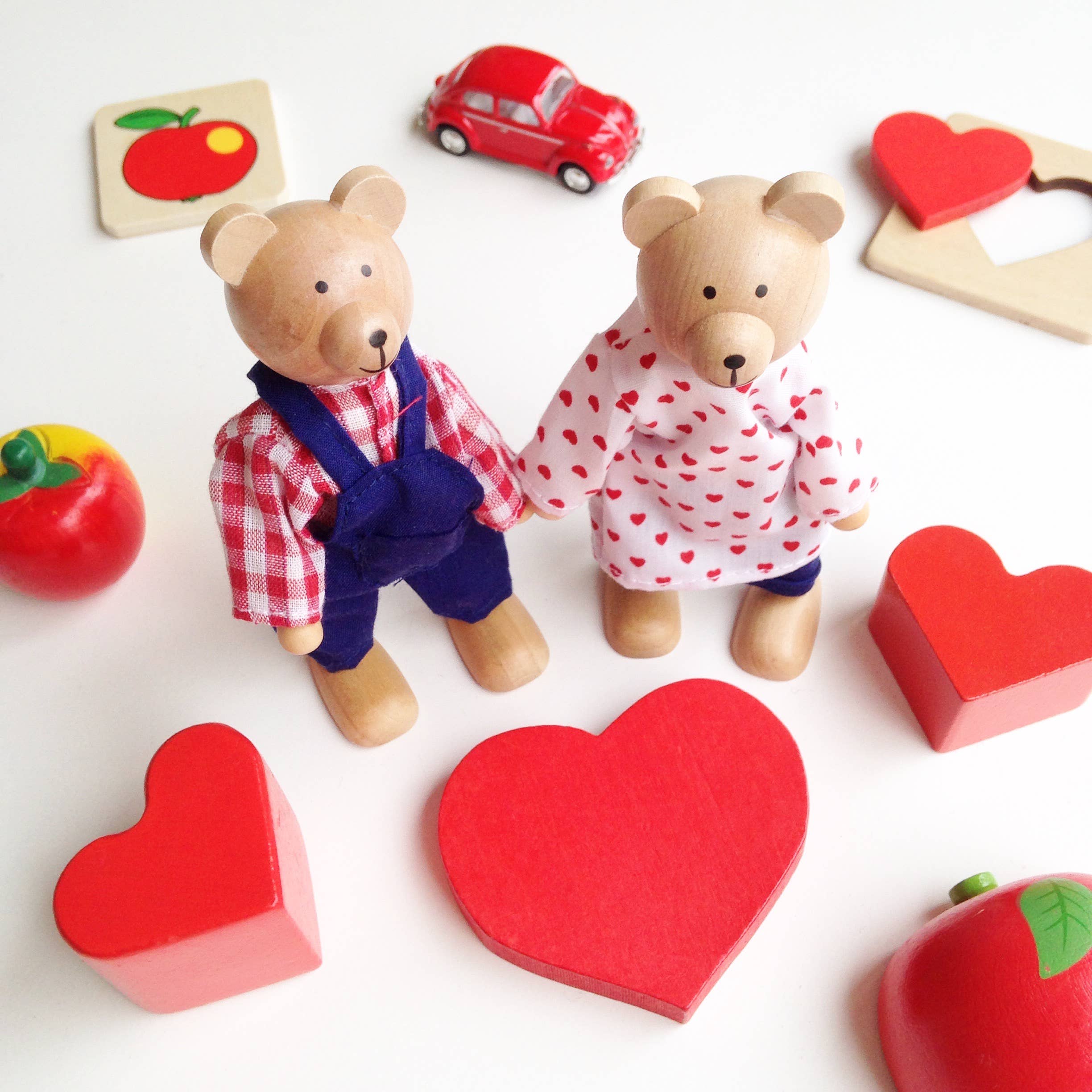 GOKI Flexible Bear puppets - Benna & Bennoh with Wardrobe